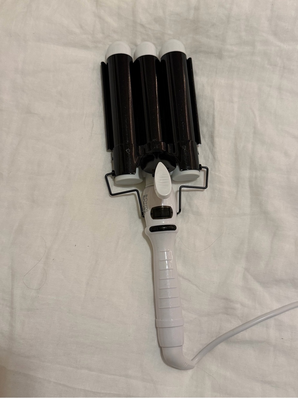 Triple Barrel Hair Waver